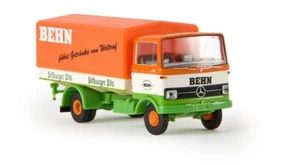 Brekina 48507 - 1/87 Mb Lp 608 Pritsche/Plane - Behn/Bitburger - Nuovo - Foto 1 di 1