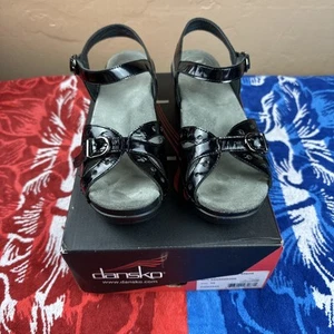 Dansko Sissy Sandals Ankle Straps Comfort Shoe Sz 36 Black Patent Leather - Imagen 1 de 10