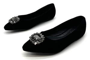 Sole Diva Womens Size 8 Black Pointed Toes Faux Suede Floral - Picture 1 of 6