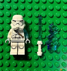 LEGO Star Wars Jek-14 with Stormtrooper Helmet, Minifigure sw0571, Set 75051