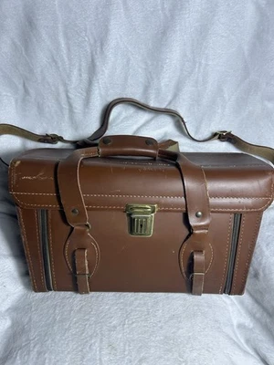 Bolso de viaje vintage de cuero con bloqueo para cámara con correa para el hombro marrón EE. UU. Foto 1 de 4