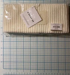 COACH Authentic Women's Cable Knit Headband Cream Color NWT LOWSHIP - Picture 1 of 7