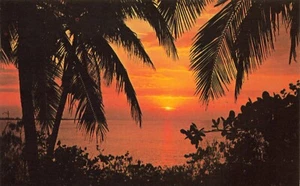 Postal Puesta de sol reflejada en las aguas claras de las Bahamas - Imagen 1 de 2