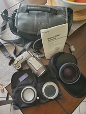 Sony Cyber-Shot 5.0 DSC-F707 10x Digital Zoom Mpeg Movie HQX Digital Camera Bund