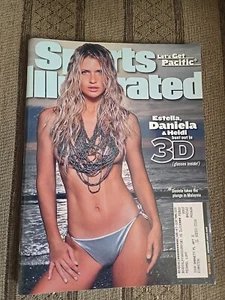 Sports Illustrated - Winter 2000 Swimsuit Issue With 3-D Photos. Heide Klum + - Picture 1 of 5