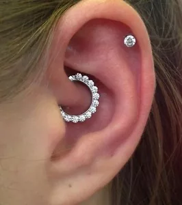 Joyería Daith, Torre Piercing Septo Clicker Pendientes Daith Cristal Torre Anillo 16G - Imagen 1 de 8