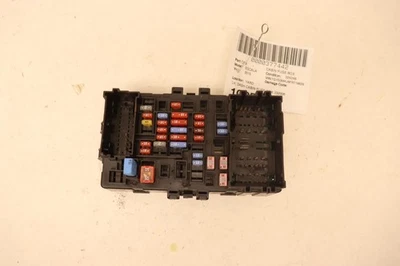 2015-2016 CADILLAC ЭСКАЛЕЙД ЛЕВАЯ БОКОВАЯ ПРИБОРНАЯ ПАНЕЛЬ КАБИНА СОЕДИНИТЕЛЬНЫЙ БЛОК ПРЕДОХРАНИТЕЛЕЙ OEM - Изображение 1 из 4