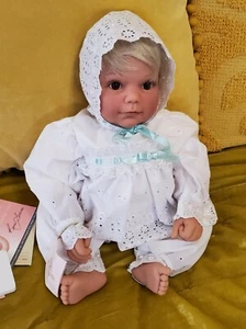 VTG LEE MIDDLETON 1998 Signed By Reva Schick 19” (Simply Sweet) Vinyl Doll w/COA - Picture 1 of 19