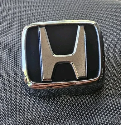 复古 1988 - 89 年本田 Prelude 后后备箱徽章 75701-SF1-A000 — 第 1/4 张图片