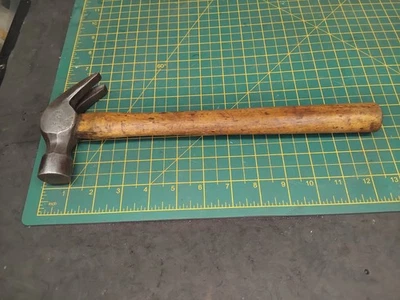 Vintage Farriers No.0 Claw Hammer (Brand Unreadable) HX03E19881 - Image 1 of 4