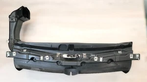 BMW 1 F20 2.0 Diesel N47D20C Engine Air Duct Radiator 7245771 - Picture 1 of 10