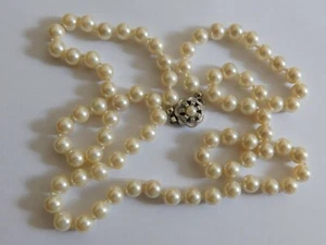 PERLENHALSKETTE MIT SILBER 925-ER 62 CM - Picture 1 of 3