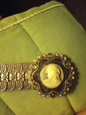 Victorian Style Silver Tone Scale Stretch Belt Cameo Buckle Rhinestone Enamel  - Image 1 of 4
