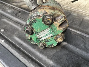 Hydreco 1515C12B1 Hydraulic Gear Pump - Picture 1 of 7