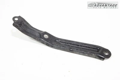 2017-2018 TOYOTA COROLLA IM REAR RIGHT SUBFRAME CROSSMEMBER BRACE BRACKET OEM - Image 1 of 4