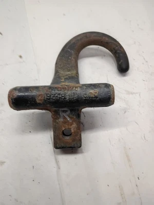 GMC Yukon XL 2000 5,3 L 4x4 gancho de transporte de remolque delantero derecho Foto 1 de 4