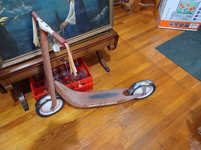 Radio Flyer Scooter Retro Rojo Años 70 De Colección #38 Niños Guardabarros Cromados Llantas Blancas Foto 1 de 4