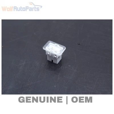 2020-2024 AUDI S8 - Interior DOOR Light 4G0919390B - Image 1 of 4