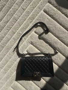100% Authentic Chanel Boy Medium Handbag - Picture 1 of 6