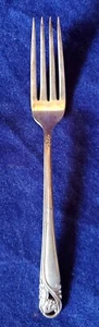 SPRING GLORY International Sterling 7 1/4" FORK(s) - estate - Picture 1 of 3