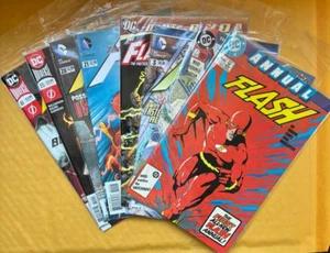 Dc Comics The Flash Comic Book Lot 0f 8 - Very Good - Picture 1 of 5