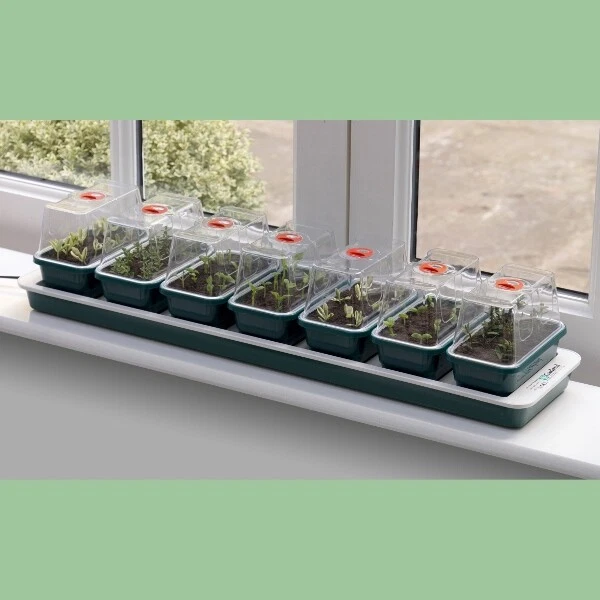 Garland Super 7 Electric Windowsill Propagator -76cm x 18cm x 14.5cm Kings Seeds - Image 1 of 1