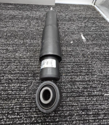 Amortiguador trasero puntal 48530-60042 para Toyota 2003-2007 Lexus LX470 Foto 1 de 4