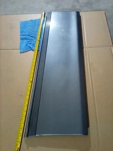 1989-1990 Cadillac Fleetwood Rear Door Molding Right passenger side OEM - Picture 1 of 12