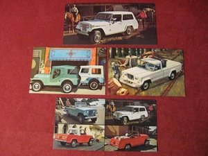 1964 1966 Jeep Willys Post Card Lot Sales Brochure Booklet Catalog Old Original - Foto 1 di 2