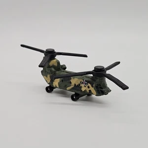 Micro Machines Military CH-47 Chinook Helicopter Freedom Force Camouflage - Picture 1 of 6