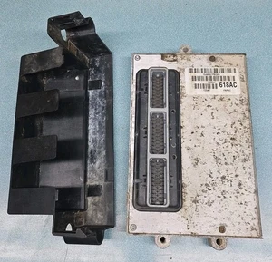 1998 Jeep Wrangler 2.5L ECU/ECM P56041618AC - Picture 1 of 5