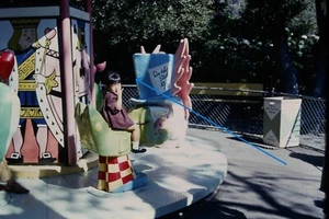 60er Jahre 35mm Rutschen 5x Kinder Spielplatz Fahrgeschäfte Schiebebrett und mehr #1275 - Bild 1 von 5