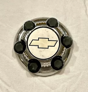 Chevrolet 1500 Suburban Express OEM Chrome Plated 6-Lug Center Cap P/N 9595688 - Picture 1 of 6