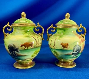 PAIR HAND-PAINTED URNS CATTLE & FARM FROM C0NNOISSEUR COLLECTION NORMAN LEAR - Picture 1 of 8