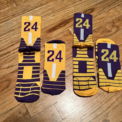 Kobe Bryant #24 Set of 2 Socks Large  Brand New NBA Lakers - Yellow Cover