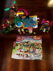 LEGO FRIENDS: Heartlake City Pool (41008) W/INSTRUCTIONAL MANUAL 100% COMPLETE