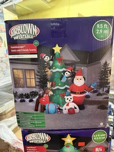 Kaleidoscope Animated Airblown Inflatable Santa Christmas tree With Friends - Picture 1 of 1