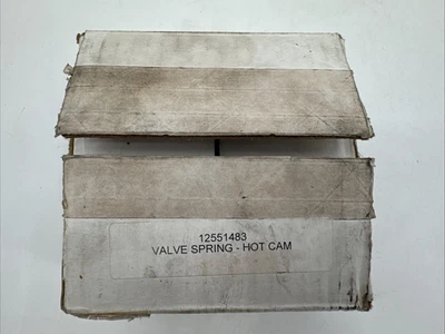 GM Performance Parts 12551483 Hot Cam - Valve Springs (16) for Small Block Chevy - Image 1 of 4