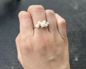 Solid 18k Gold And Freshwater Pearl Ring With White Topaz - Picture 1 of 2