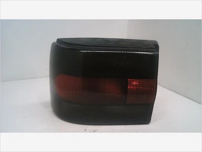 Fanale Posteriore Sinistro Usato RENAULT 19 Fase 2 - 1.4i - - Immagine 1 di 3