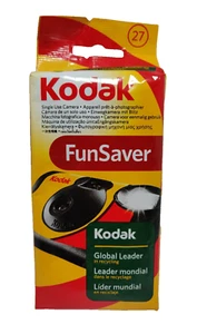 KODAK Fun Saver 35mm Disposable Camera with Flash, EXP 01/13 Sealed, COLLECTABLE - Picture 1 of 2