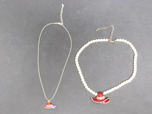 Collares Red Hat Society vintage (2) Ex. Estado vintage - Imagen 1 de 3