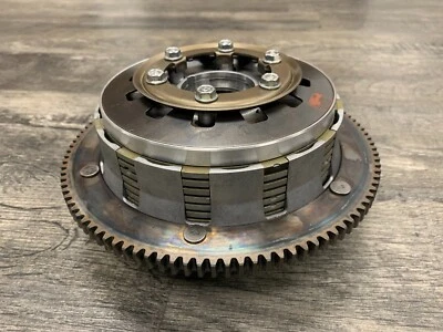 Harley Davidson 2004 2005 2006 Road Glide King Electra Softail embrague cubo cesta Foto 1 de 4