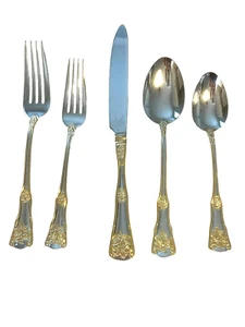 Royal Albert Old Country Roses With Gold Accents Stainless Steel 18/10 5 Pieces - Picture 1 of 3