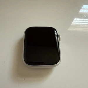 Apple Watch Series 9 GPS Only 45mm Aluminum/Ceramic Case A2980 EXCELLENT - Picture 1 of 5