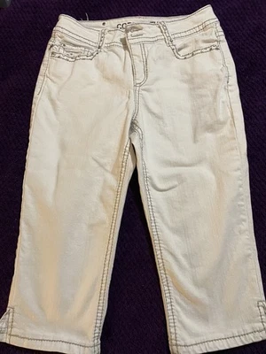 Code Bleu Annette Jeans Womens Size 8/28 White Denim Capris Stretch Pre-owned. - Image 1 of 4