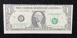 1977a $1 Front Shift Error Note - Picture 1 of 2