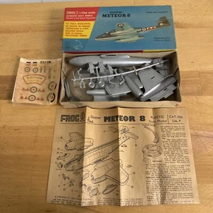 FROG -GLOSTER METEOR 8 - RAF JET FIGHTER - Kit# 326P - OPEN BOX - UNBUILT - Picture 1 of 11