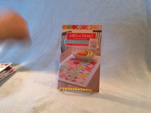 Life's a Picnic by Lissa Alexander with a Bonus Pattern from Oh Scrap! - Bild 1 von 2