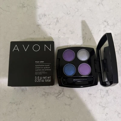 Avon True Color Eyeshadow Quad: Vivid Violet Q919 Discontinued - Image 1 of 4
